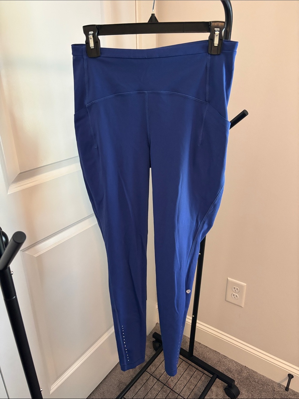 Women’s Fast and Free Violet Blue Active Leggings